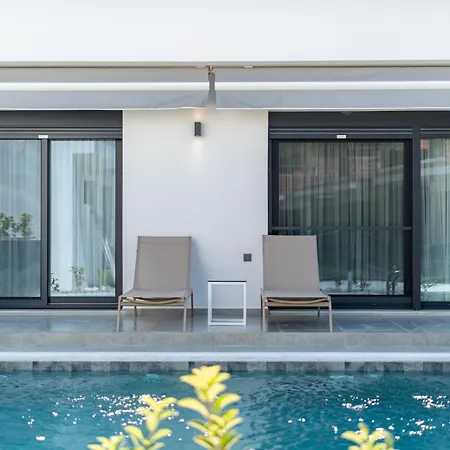 Emerald Island Residential Complex Апартаменты *