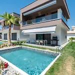 公寓 Emerald Island Residential Complex *