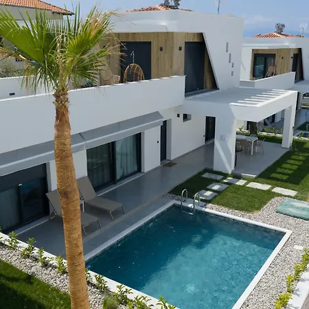 Emerald Island Residential Complex Apartament *