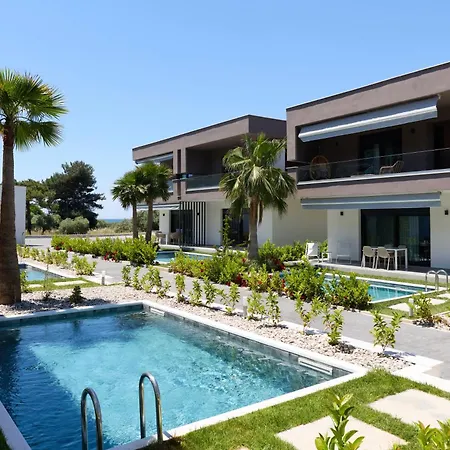 Apartment Emerald Island Residential Complex