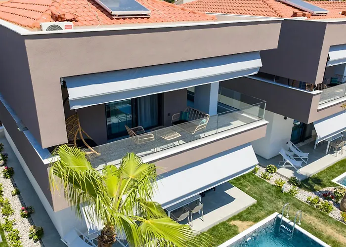 Emerald Island Residential Complex